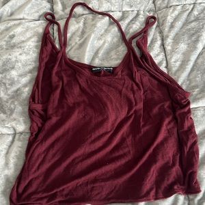 Soft tank top only wore it once